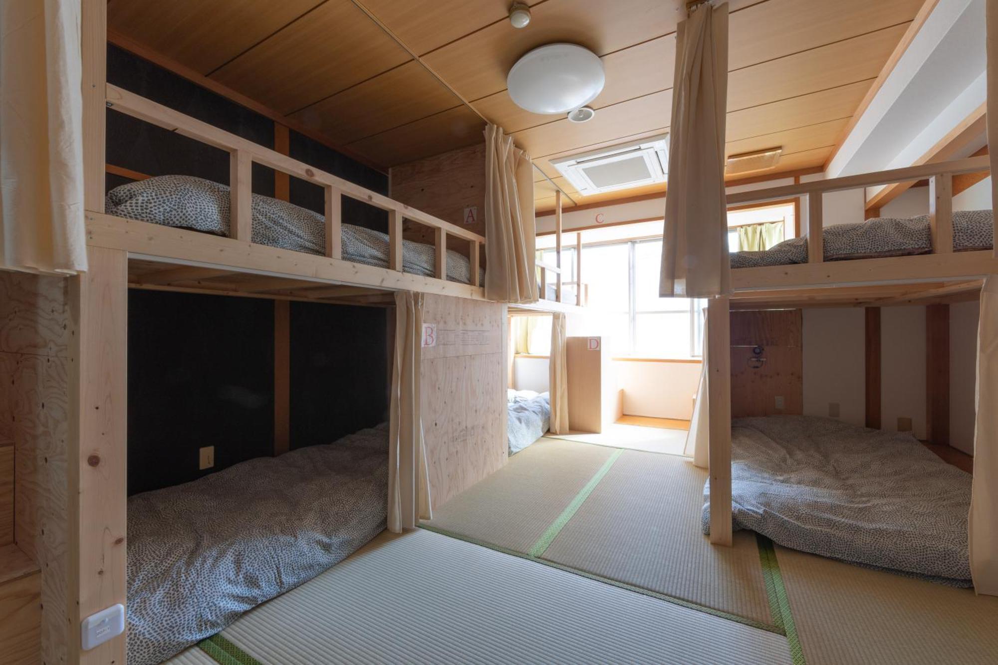 Hostel Jaq Такамацу Екстериор снимка